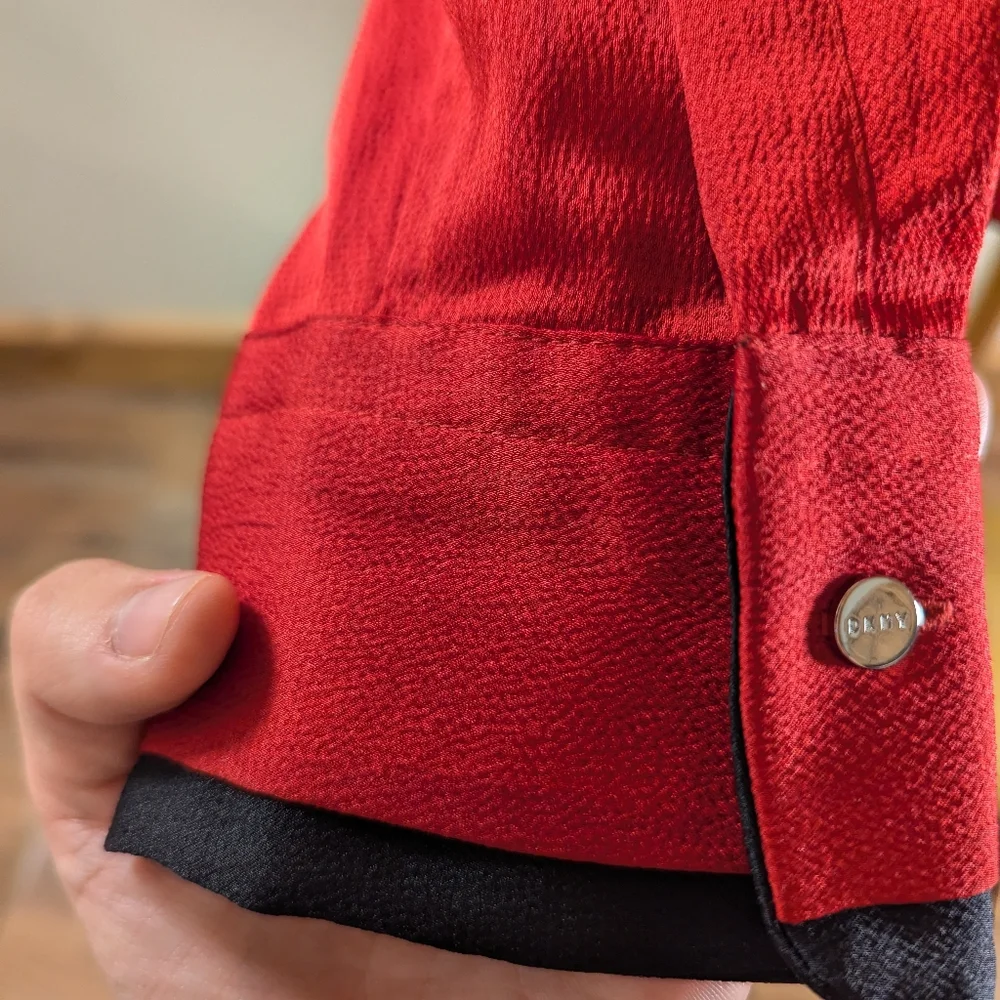DKNY Deep‎ Red V-Neck Blouse - Picture 4 of 5